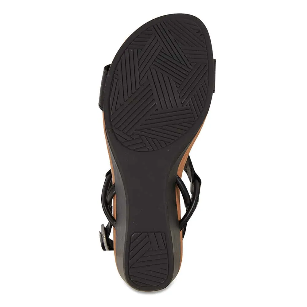 Magnet Heel in Black Leather