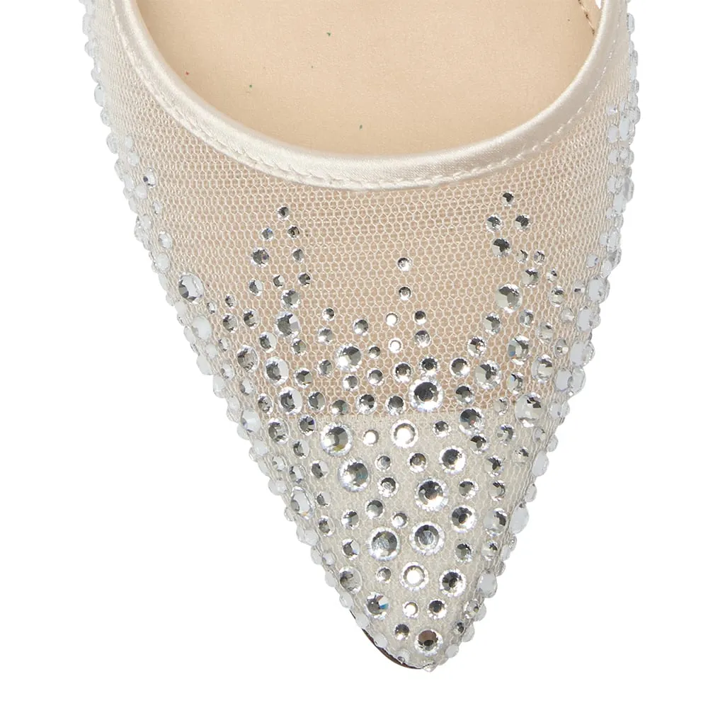 Nalia Heel in Ivory