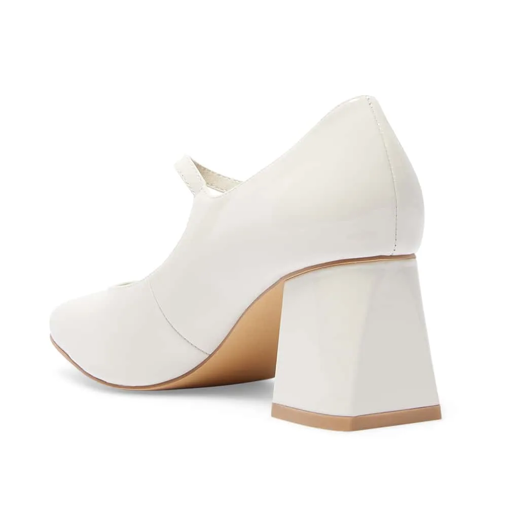 Nancy Heel in Bone Patent