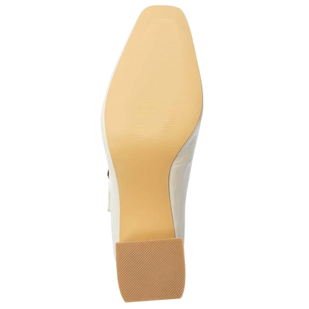 Nancy Heel in Bone Patent