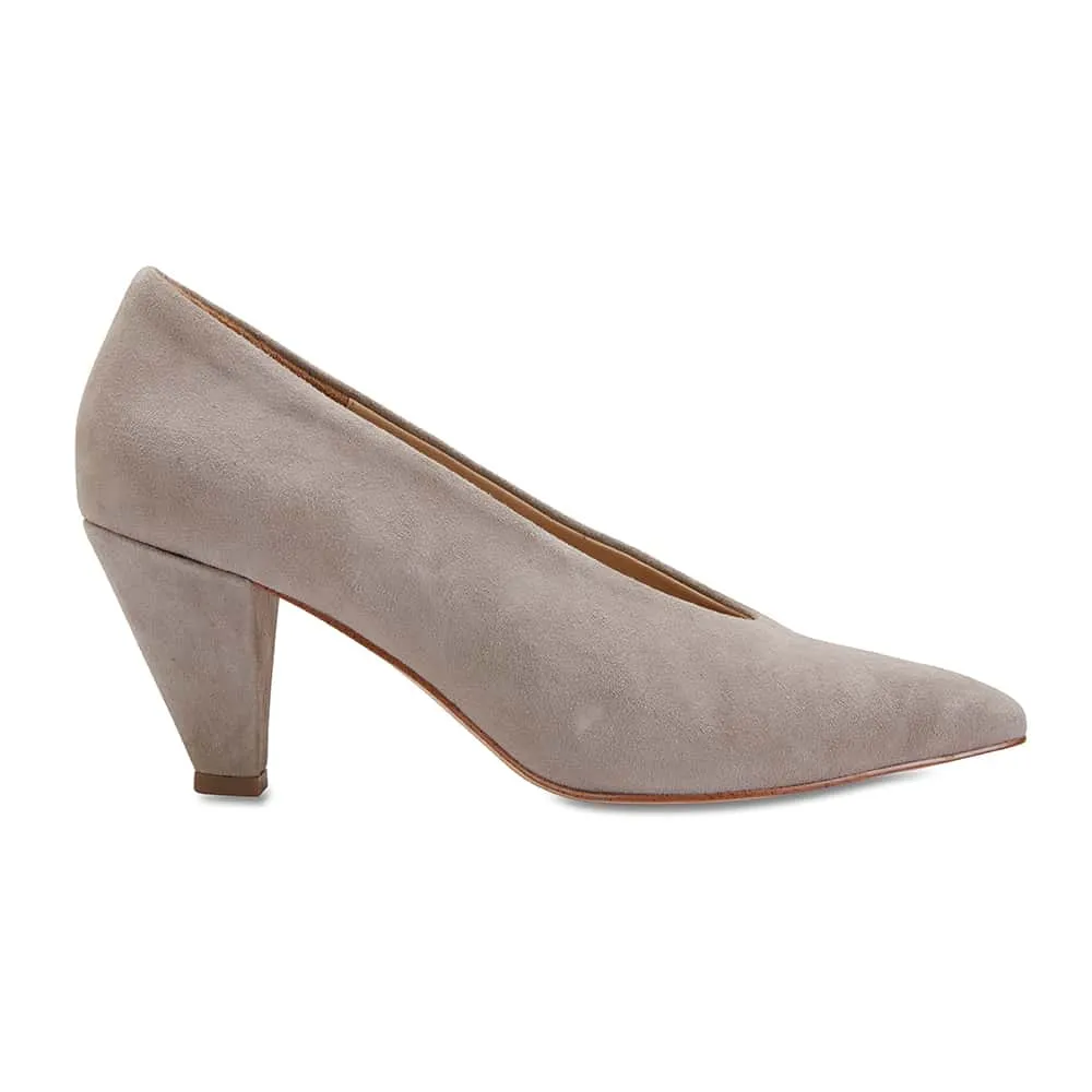 Nancy Heel in Grey Suede