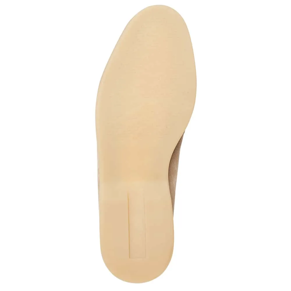 Orlando Loafer in Taupe Suede