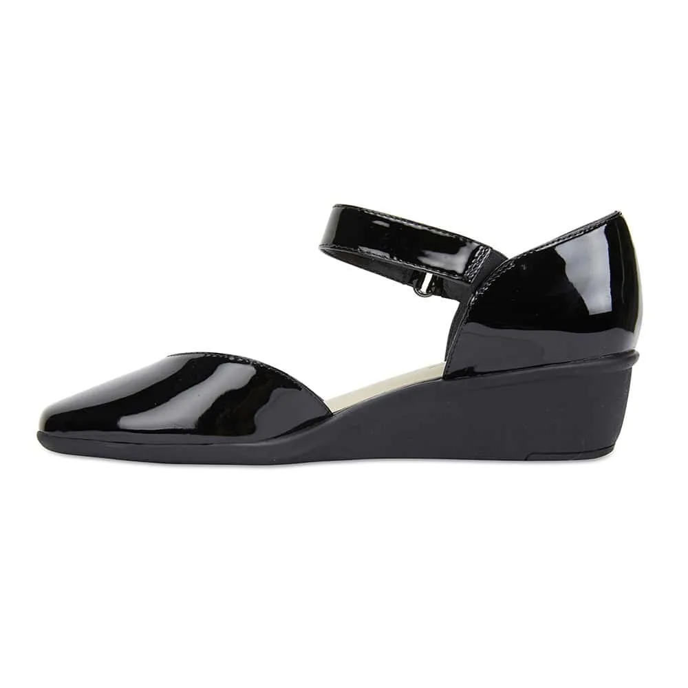 Pavilion Heel in Black Patent