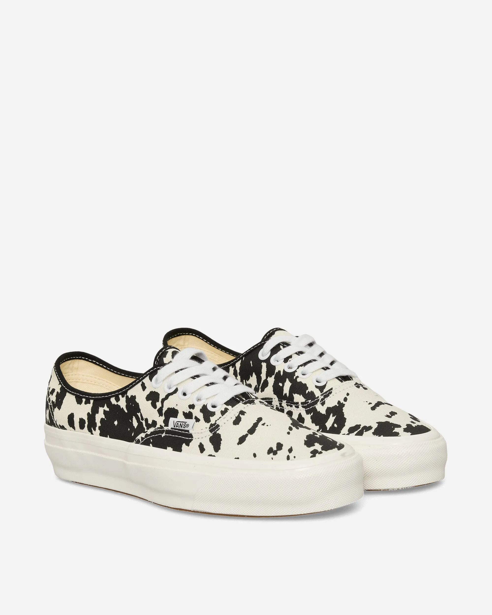 Premium Authentic 44 Cow Sneakers Black / Marshmallow