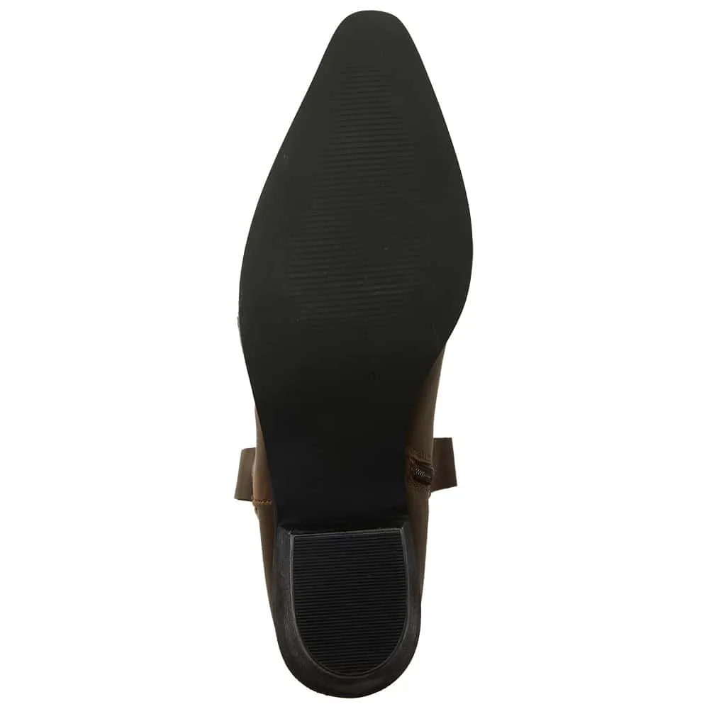 Rodeo Boot in Brown