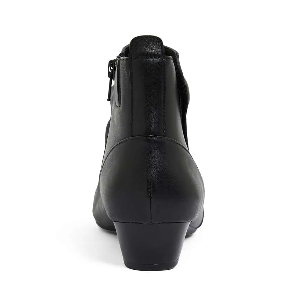 Seville Boot in Black Leather