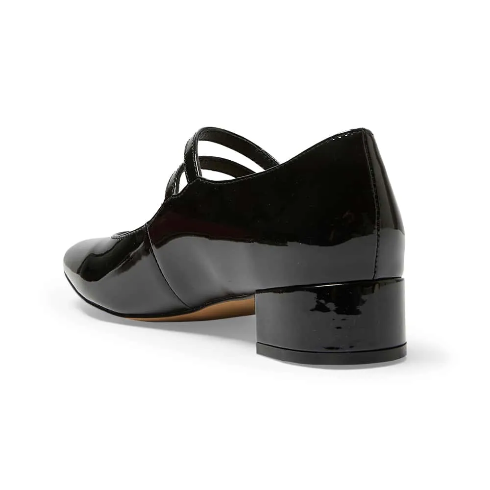 Stefanie Heel in Black Patent