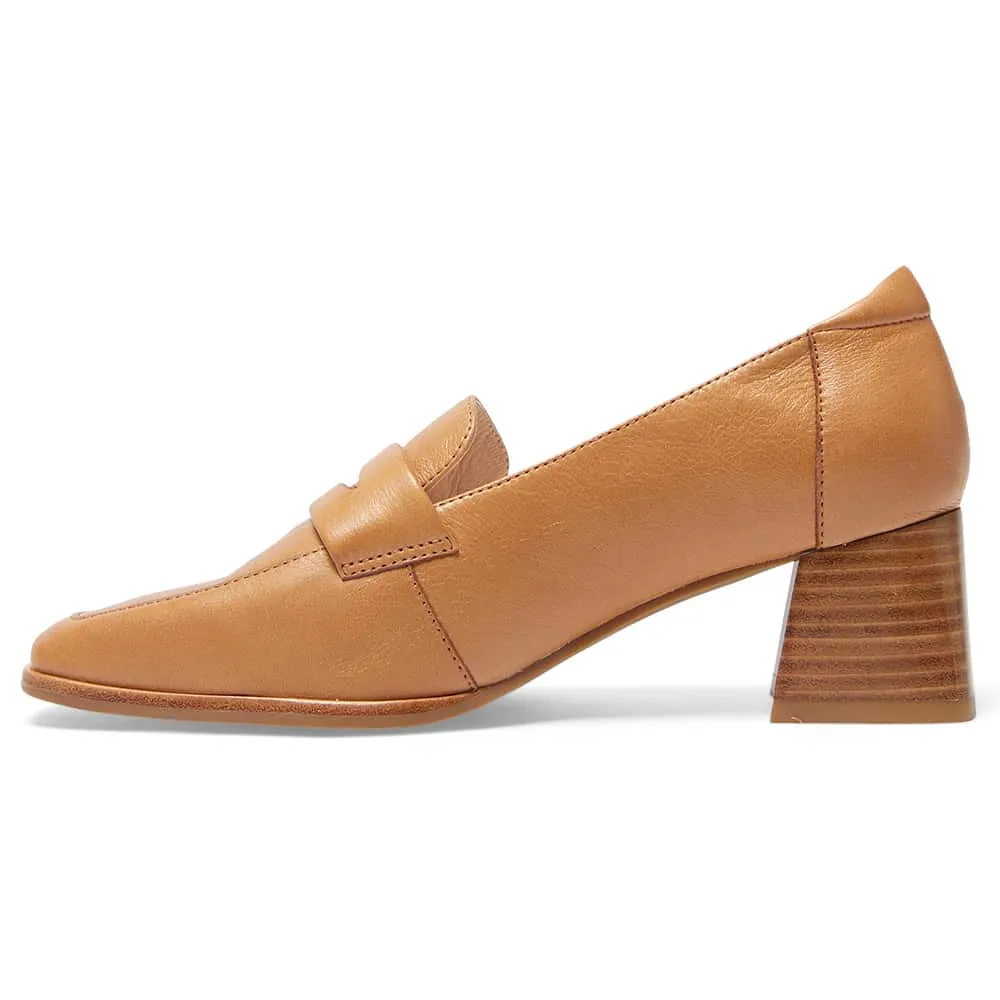 Sullivan Heel in Tan Leather