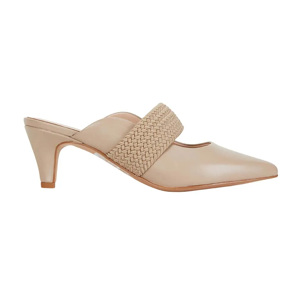 Symbol Heel in Nude Leather