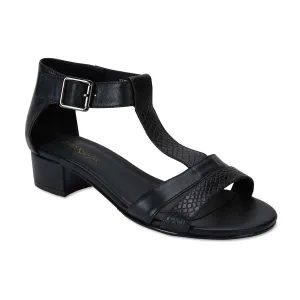 Title Heel in Black Leather