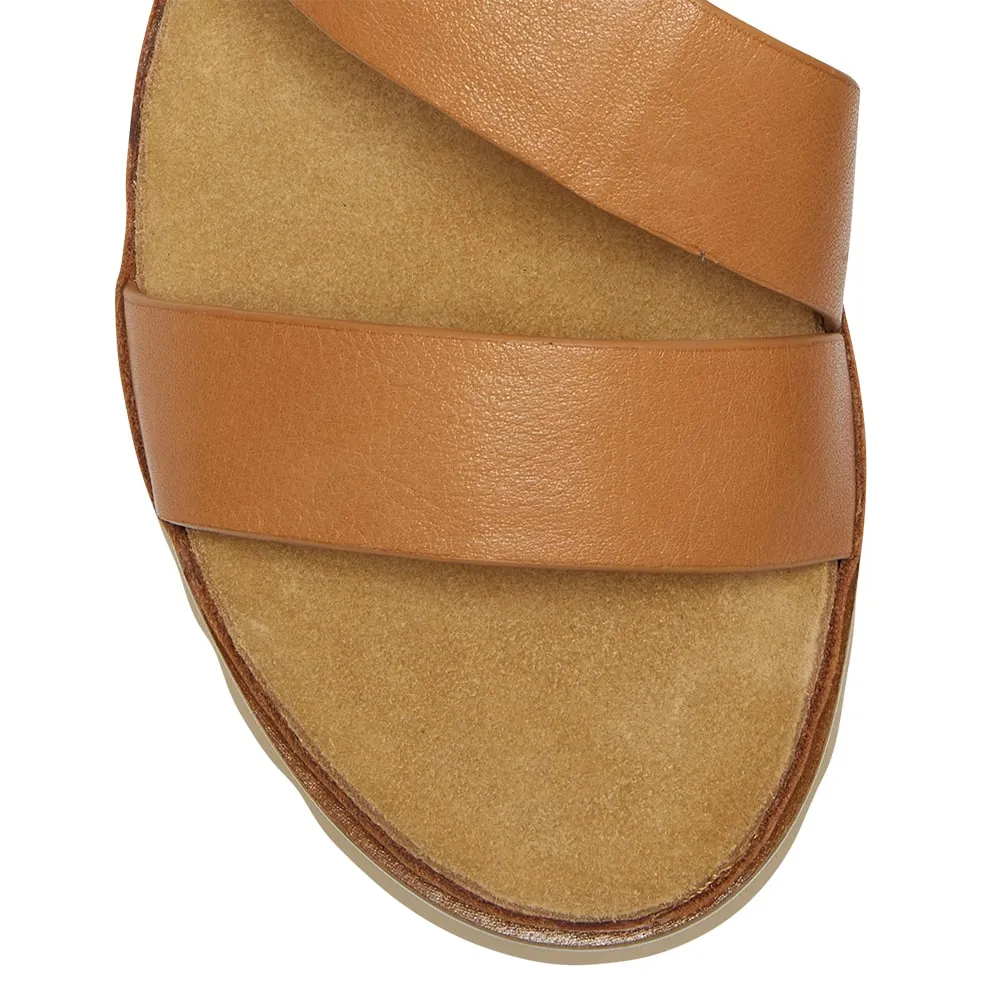 Tosca Wedge in Tan Leather