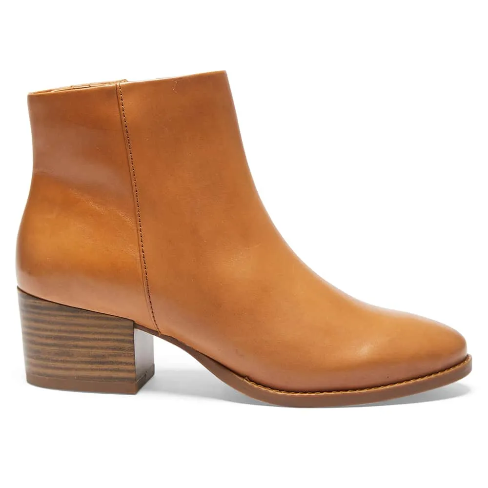 Vera Boot in Tan Leather