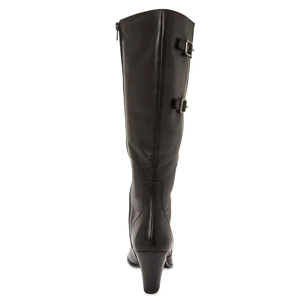 Victor Boot in Black Leather