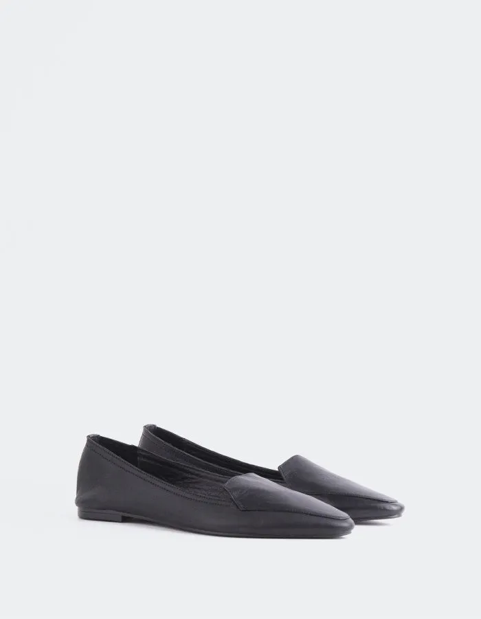 Winkle Black Leather