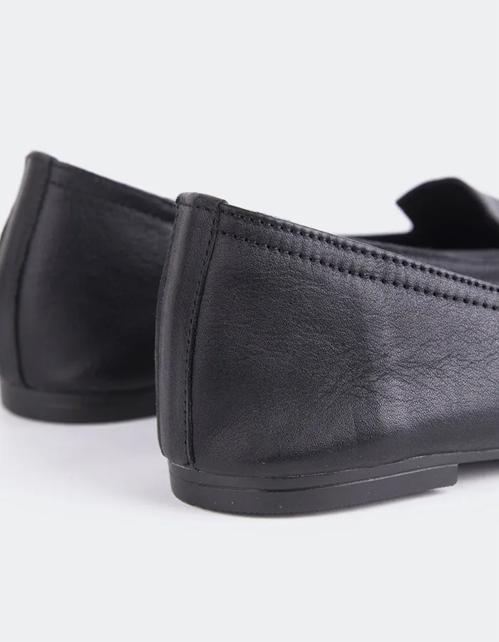 Winkle Black Leather