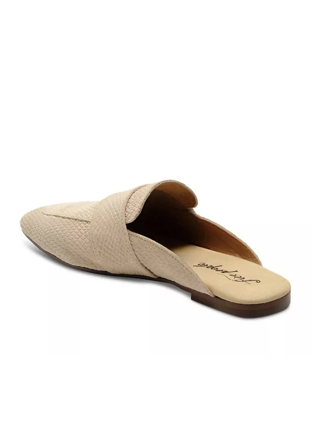 Women's At Ease Loafer In Cafe