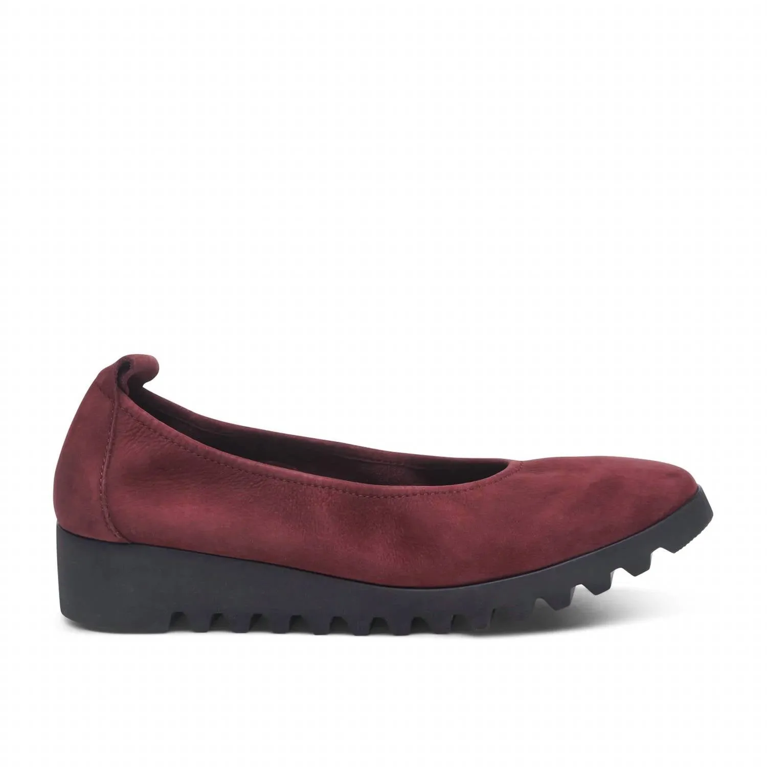 Women's Brianna Flat In Burgundy