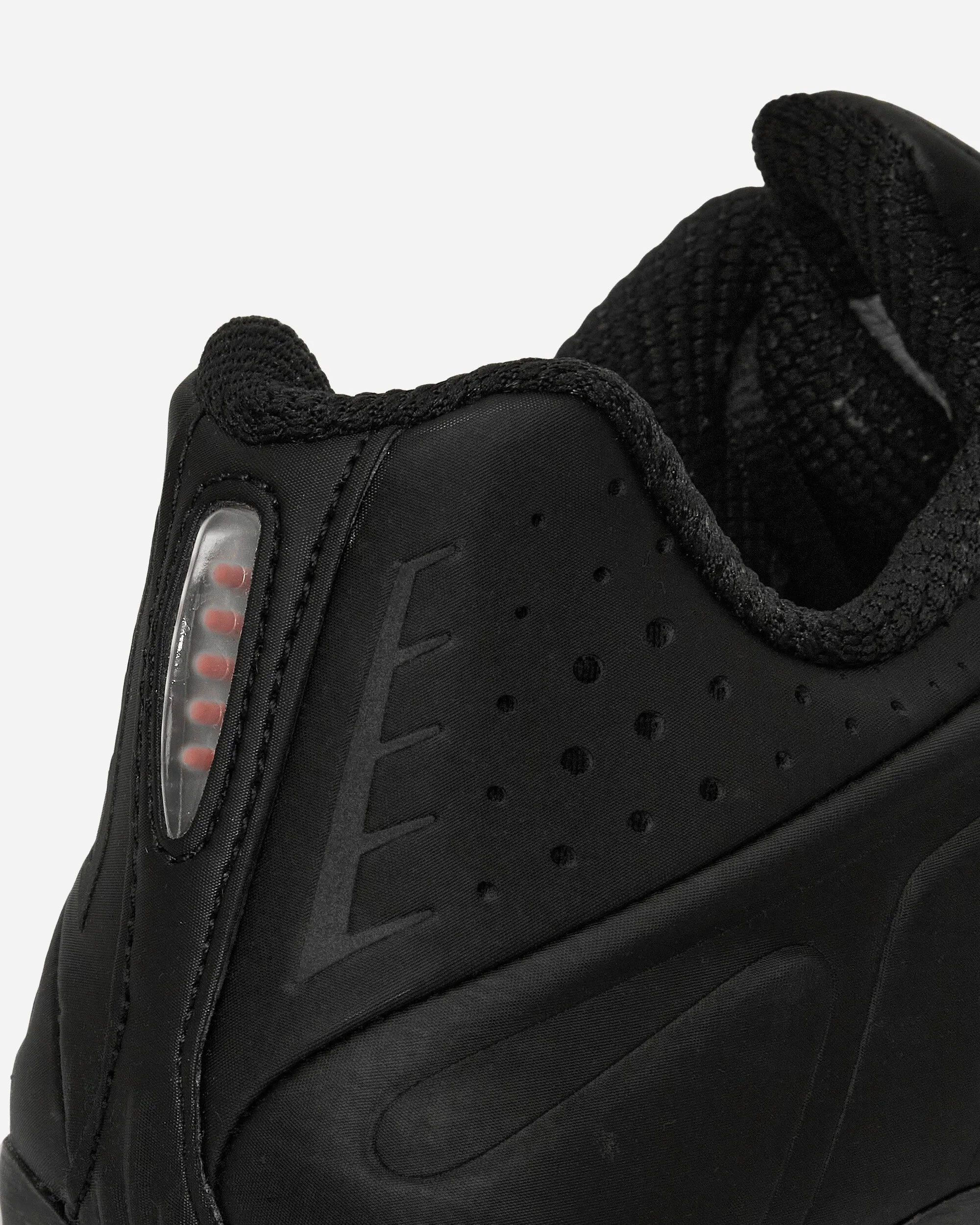 Women's Shox R4 Sneakers Black