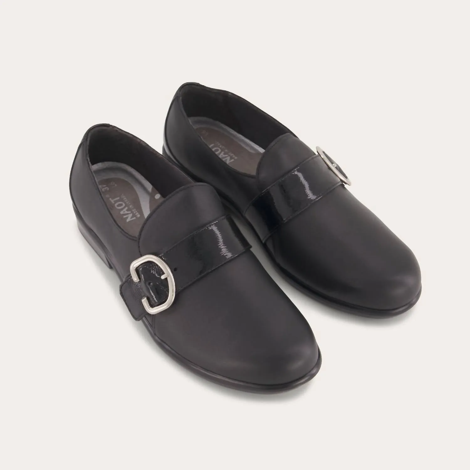 Women's Viscol Loafer In Jet Black/black Crinkle