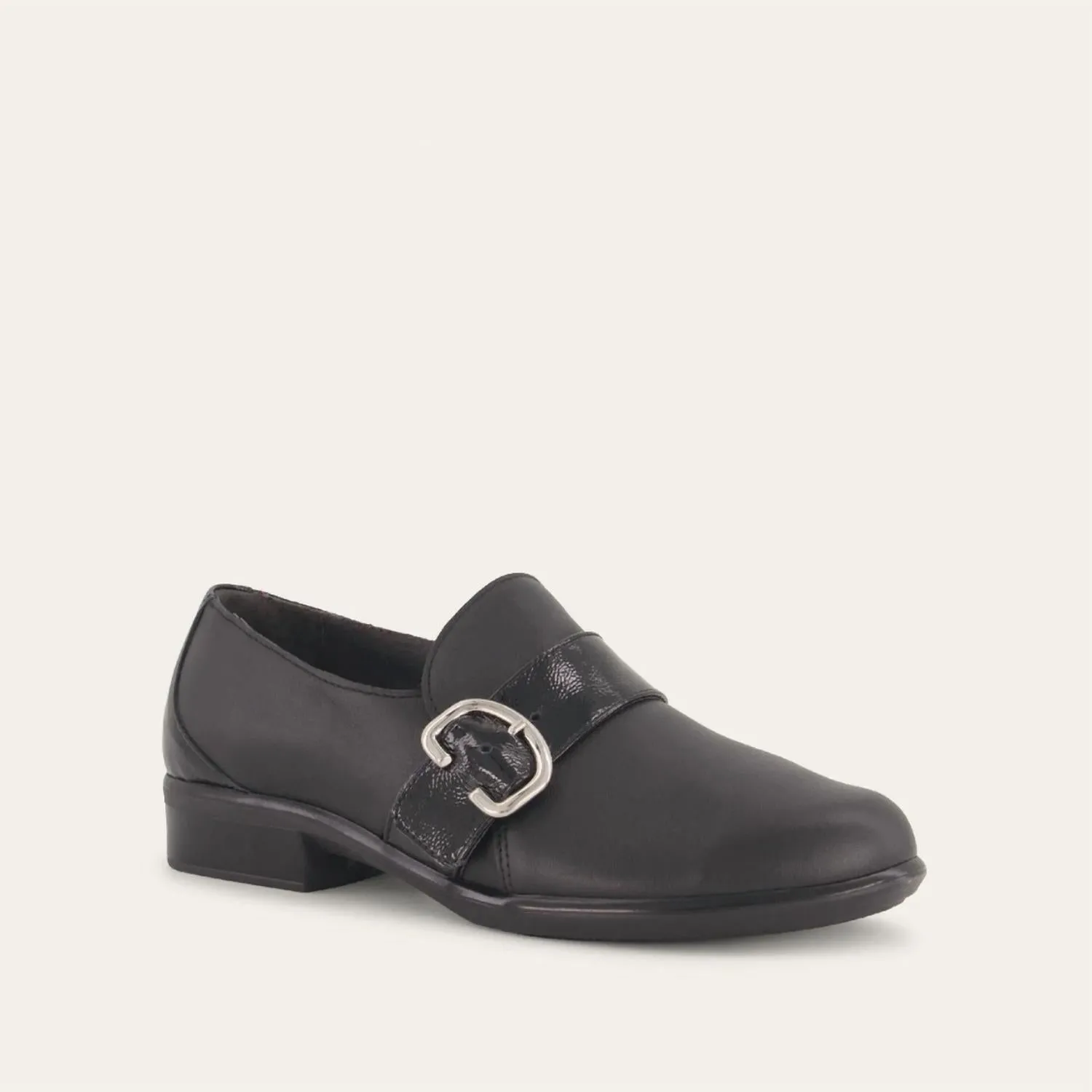 Women's Viscol Loafer In Jet Black/black Crinkle