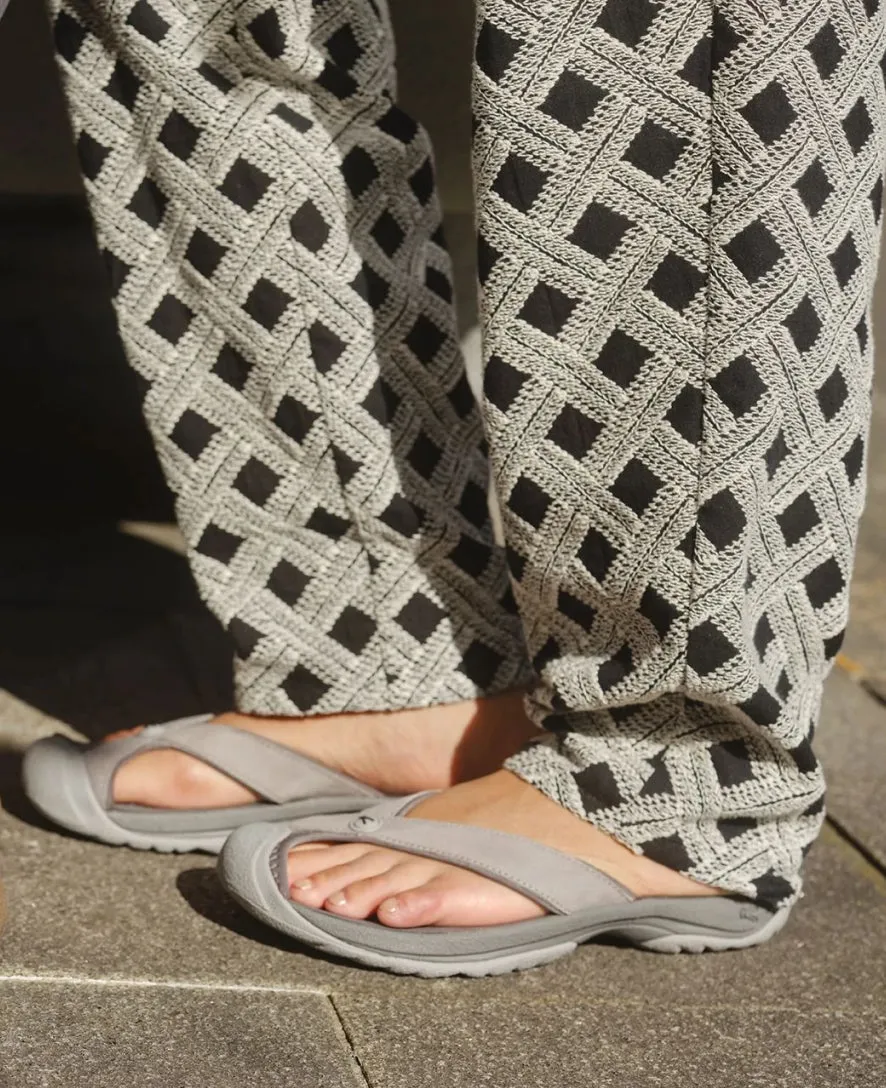 Women's Waimea Leather Flip-Flop  |  Beaujolais