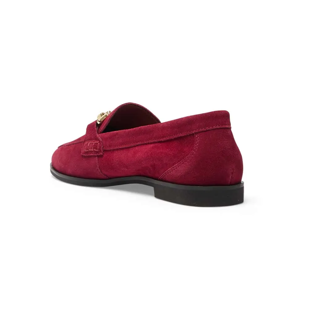 Zanna Loafer in Wine Suede Suede